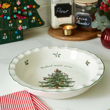 Christmas Tree Baked with Love Pie Dish